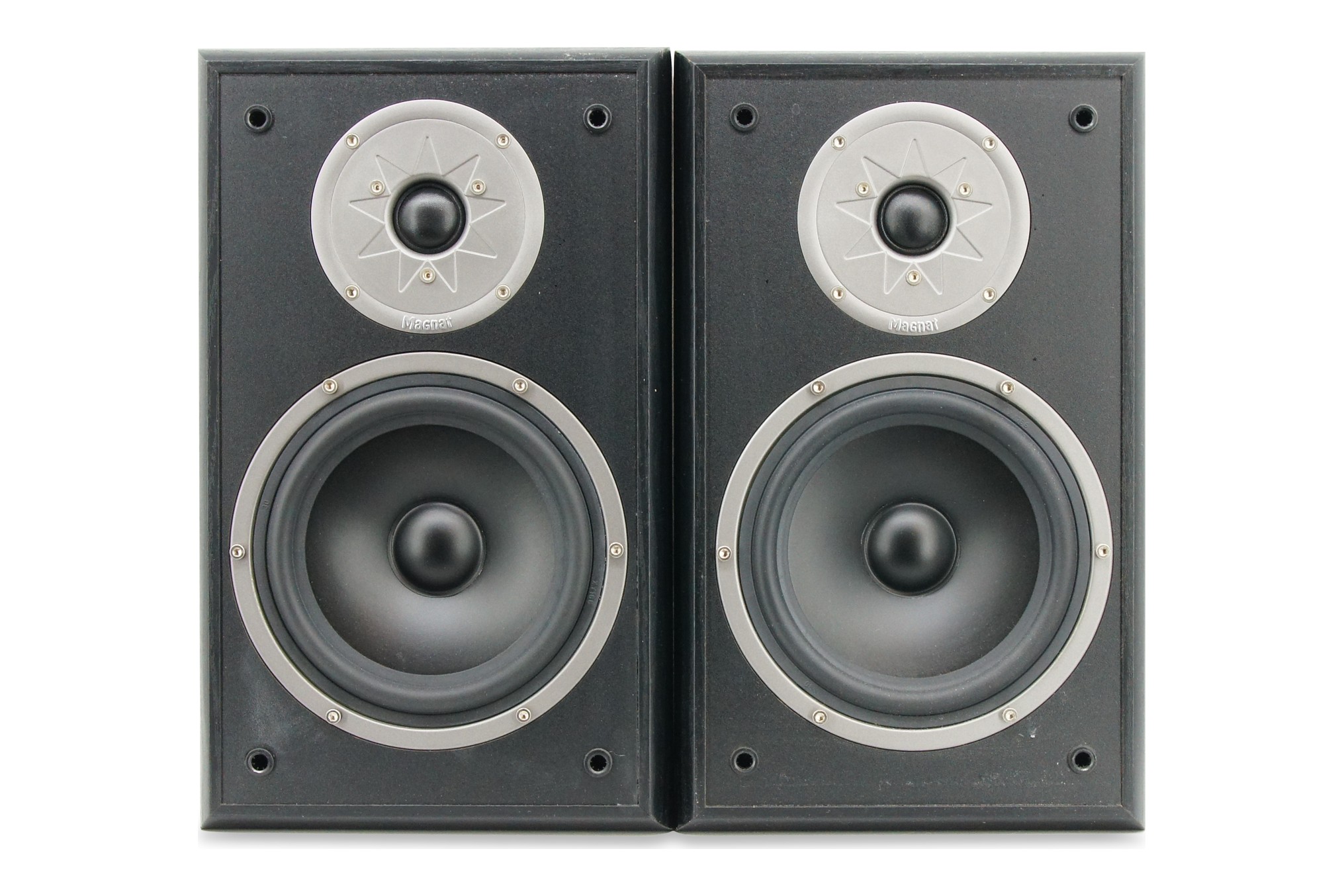 Magnat Monitor Supreme 200 Regallautsprecher 2 Wege Bass Reflex 180W Paar