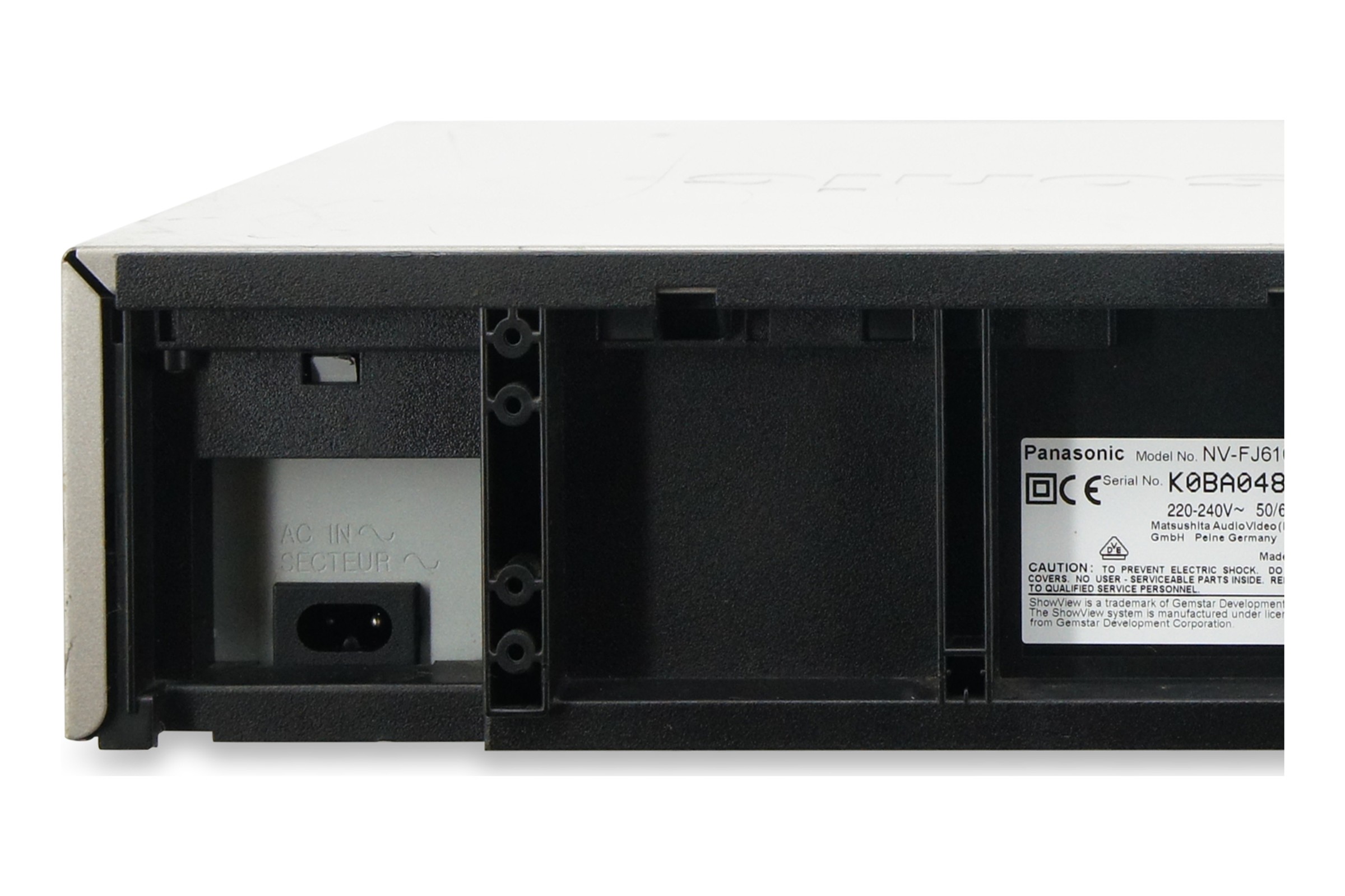 Panasonic NV-FJ610 VHS Videorecorder 6-Kopf HiFi Stereo VCR Cassetten
